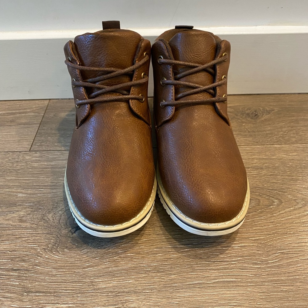 Steve Madden boys shoes